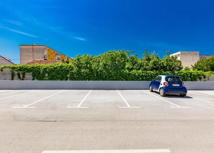 Tiffy W Private Parking Lejlighed